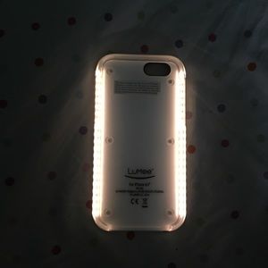 LuMee case